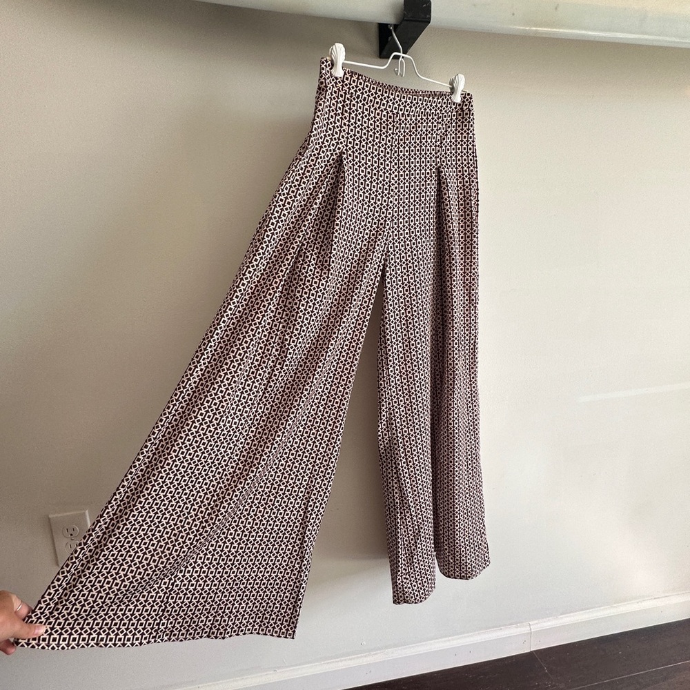 Patterned Wide-Leg Women's Pants